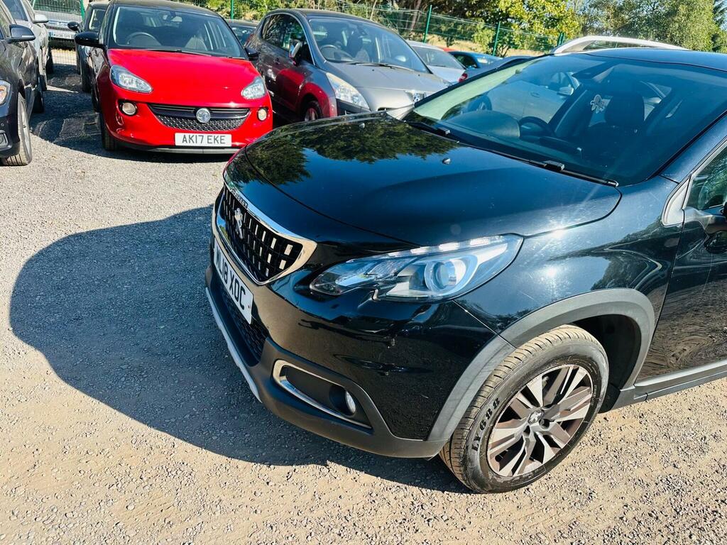 Peugeot 2008 1.2 Puretech Allure Euro 6 Black #2