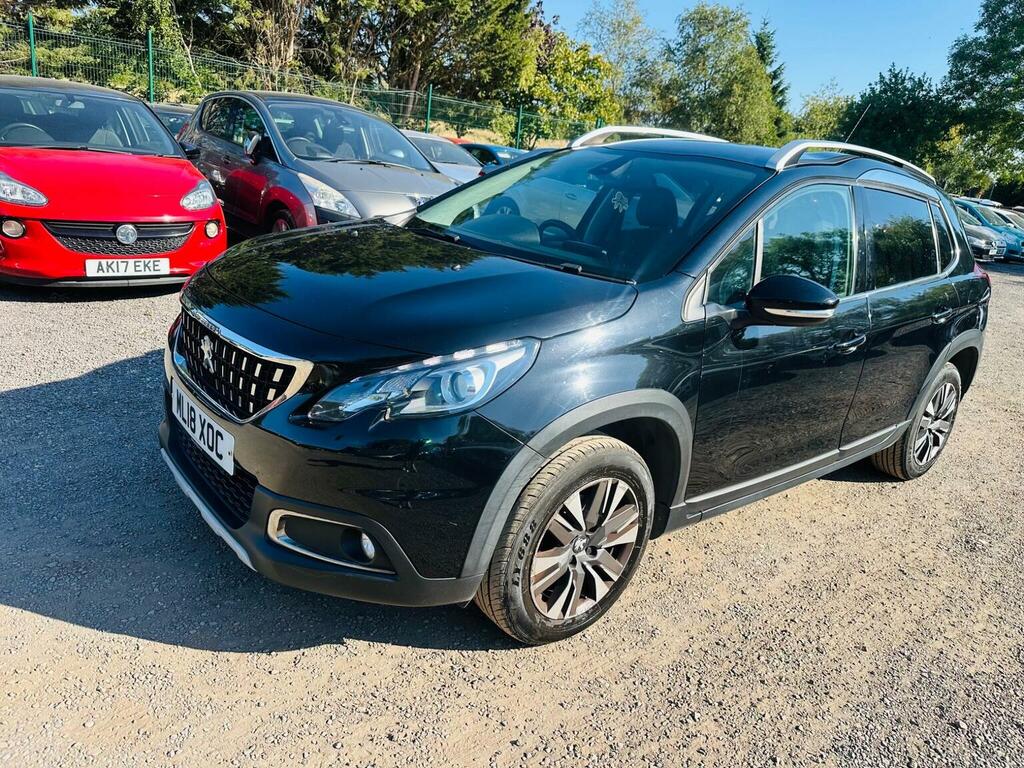 Peugeot 2008 1.2 Puretech Allure Euro 6 Black #4