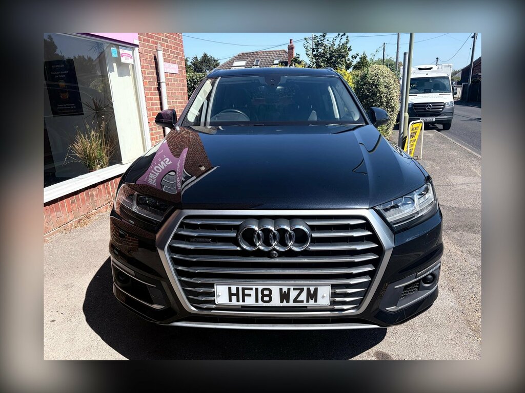 Audi Q7 3.0 Tdi V6 E-tron Suv Plug-in Hybrid Ti Black #2
