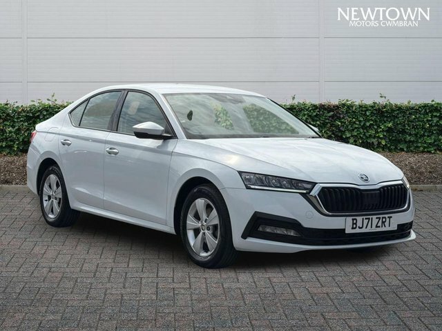 Skoda Octavia 1.5 Tsi Act Se First Edition Hatchback White