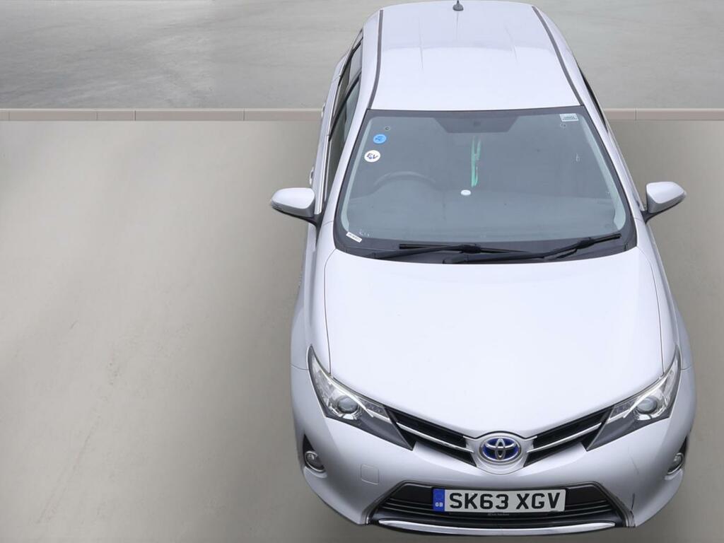 Toyota Auris Icon Silver #6