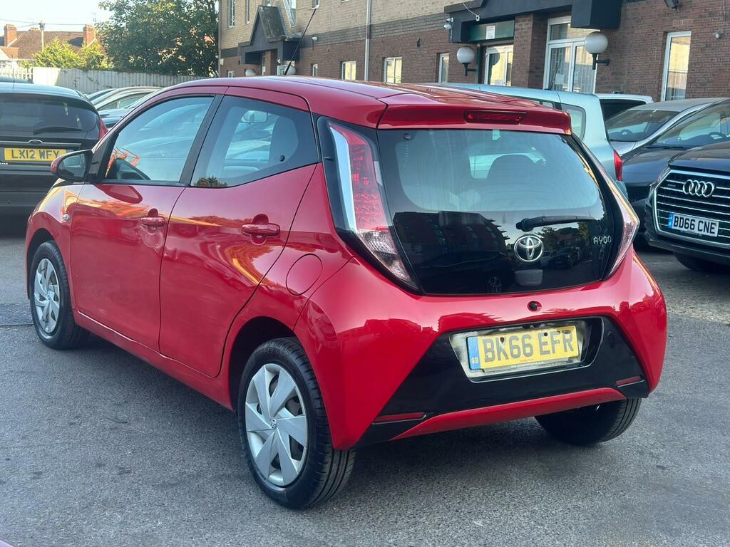 Toyota Aygo X Aygo X-play Vvt-i Silver #13