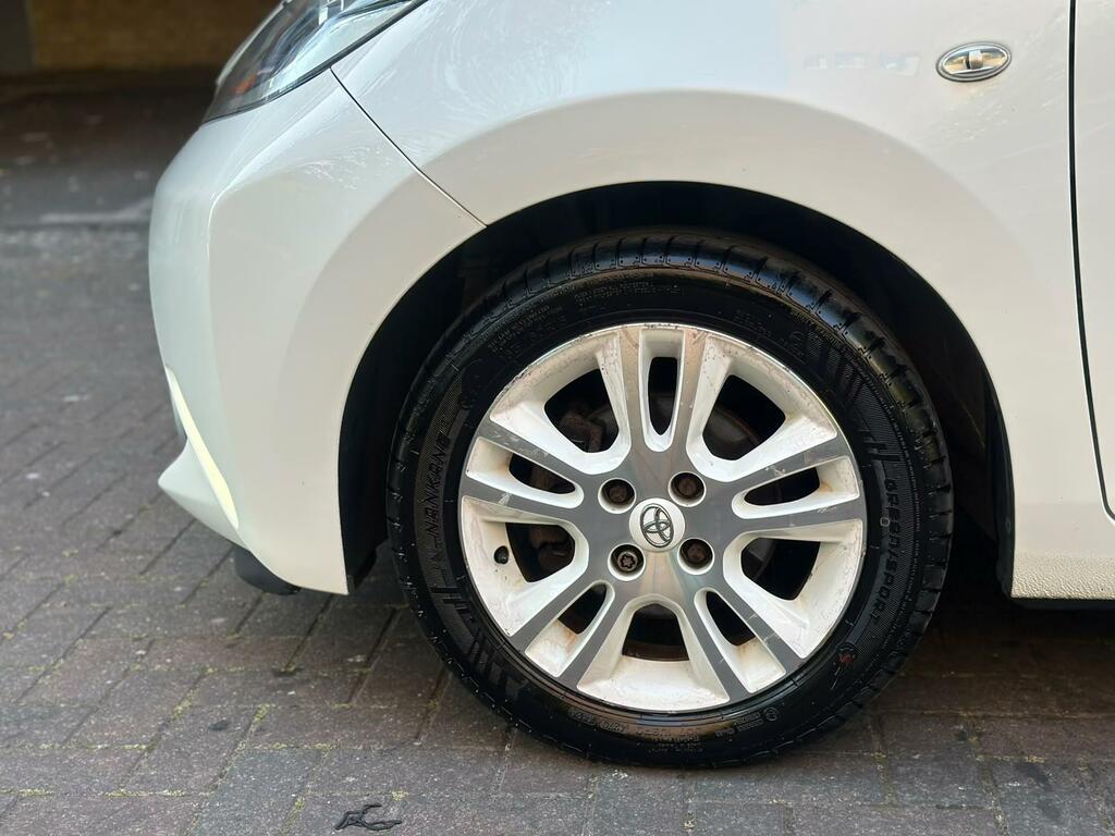 Toyota Aygo X 1.0 Aygo X-play Vvt-i Cvt White #8