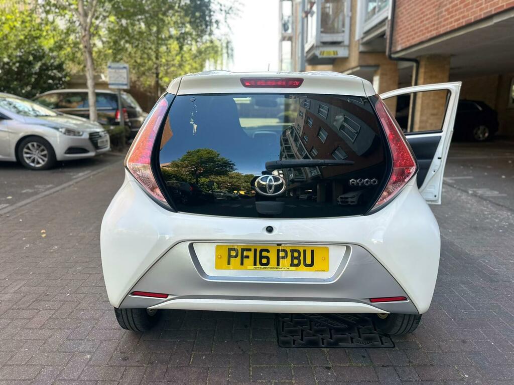 Toyota Aygo X 1.0 Aygo X-play Vvt-i Cvt White #18
