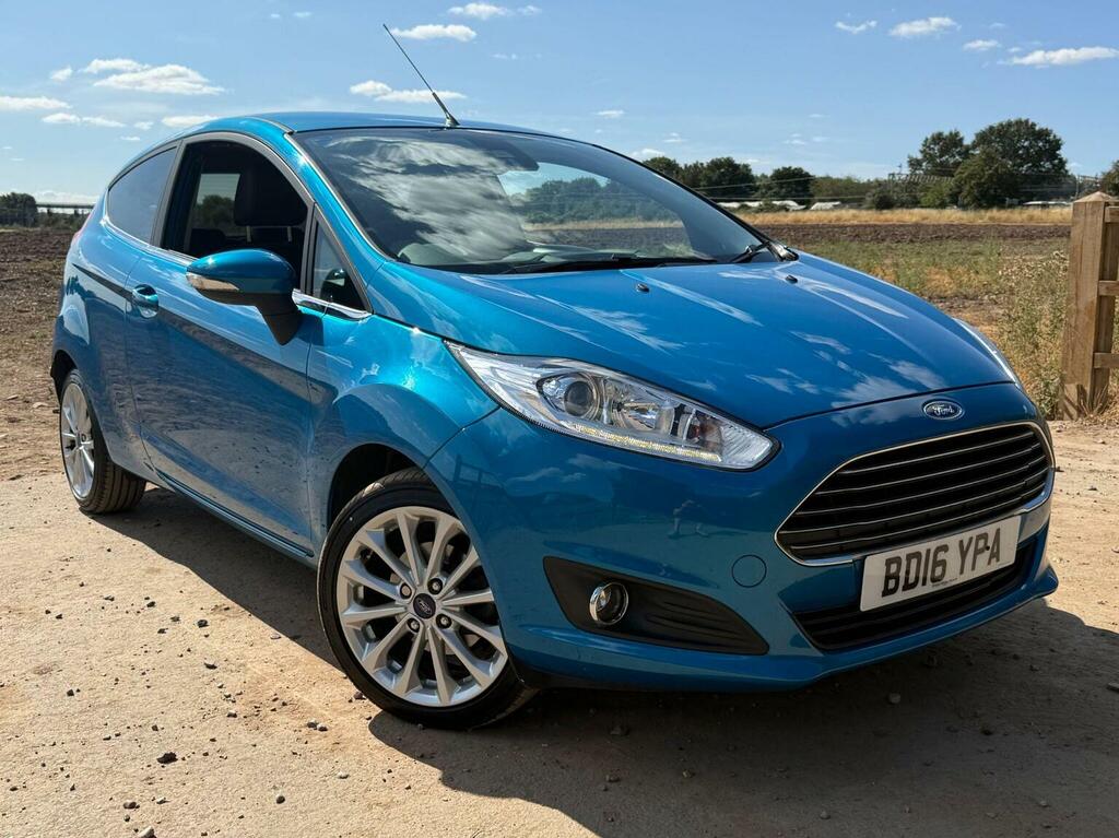 Ford Fiesta 1.0T Ecoboost Titanium X Euro 6 Ss Blue