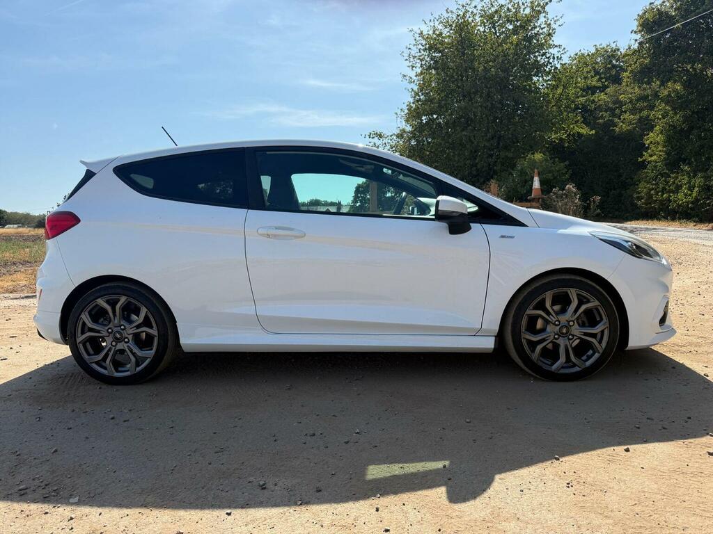 Ford Fiesta 1.0T Ecoboost St-line Euro 6 Ss White #2