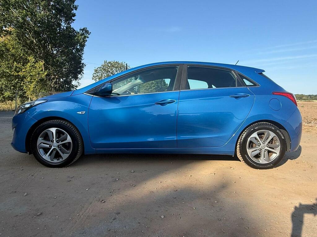 Hyundai I30 1.4 Blue Drive Se Euro 6 Ss Blue #6