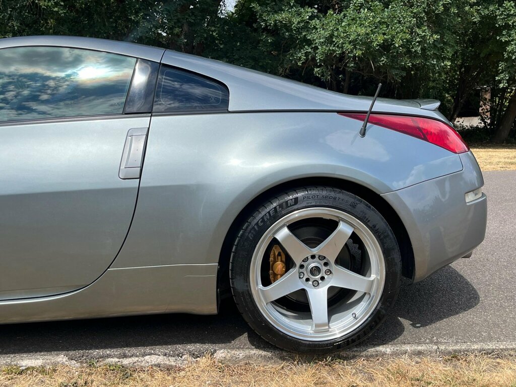 Nissan 350Z V6 - 2 Black #19