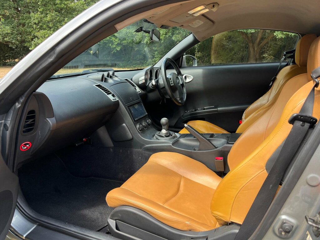 Nissan 350Z V6 - 2 Black #29