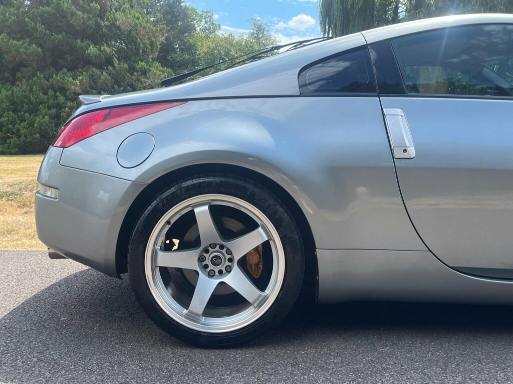 Nissan 350Z V6 - 2 Black #16