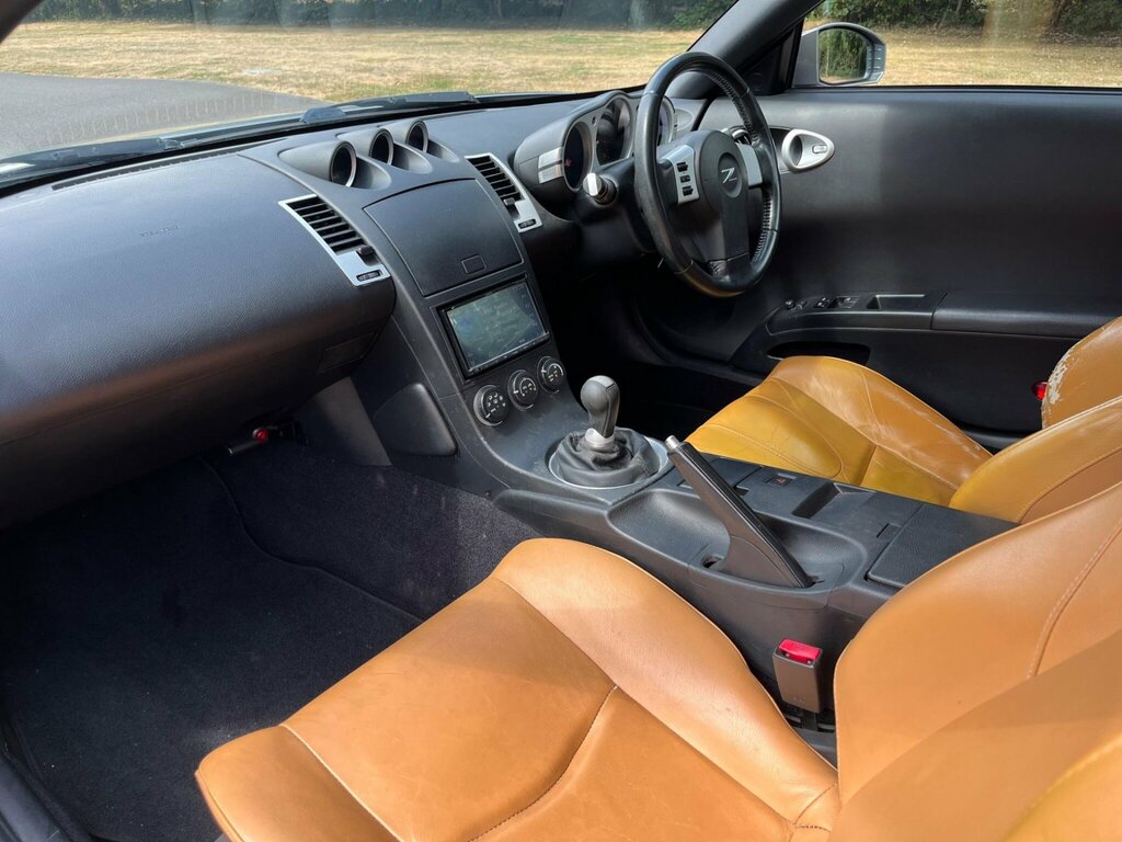 Nissan 350Z V6 - 2 Black #30