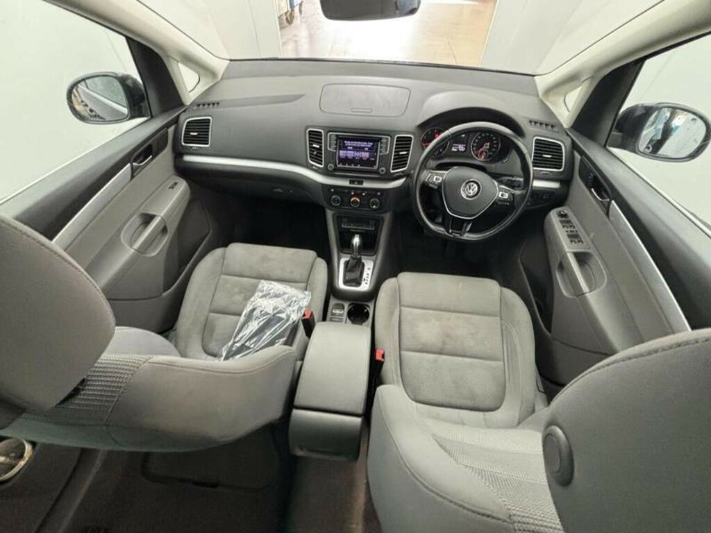 Volkswagen Sharan 1.4 Tsi Se Nav Dsg Euro 6 Ss Black #4
