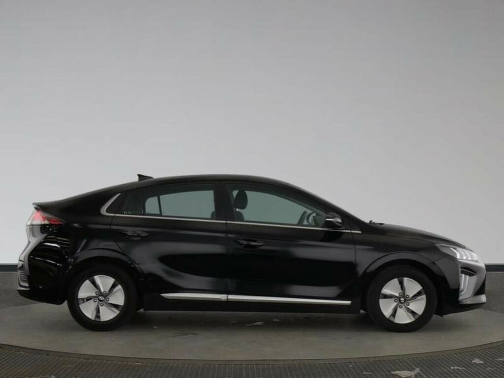 Hyundai Ioniq 1.6 H-gdi Premium Dct Euro 6 Ss Black #2