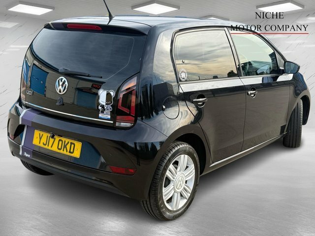 Volkswagen Up Bluemotion Tech High Up Black #5