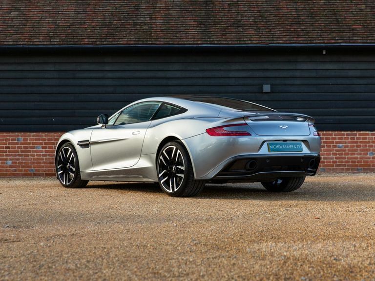 Aston Martin Vanquish - 8 Speed  #4