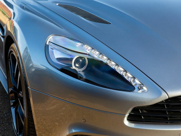 Aston Martin Vanquish 5.9 V12 Volante Touchtronic III Black #20