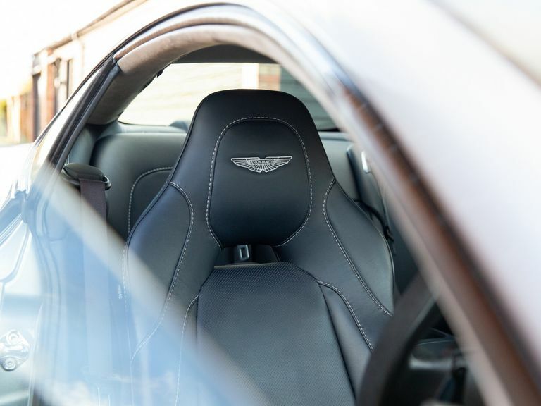 Aston Martin Vanquish 5.9 V12 Volante Touchtronic III Black #56