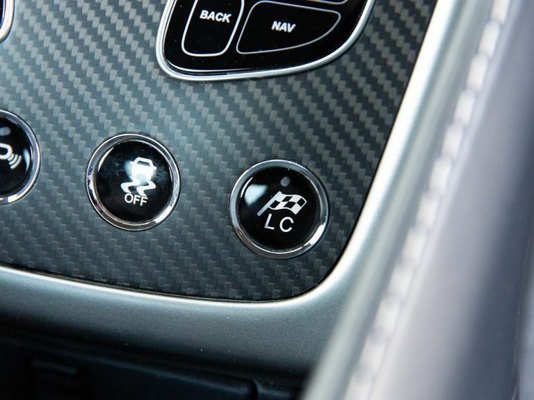 Aston Martin Vanquish 5.9 V12 Volante Touchtronic III Black #54