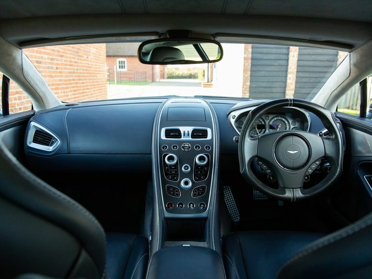 Aston Martin Vanquish 5.9 V12 Volante Touchtronic III Black #46