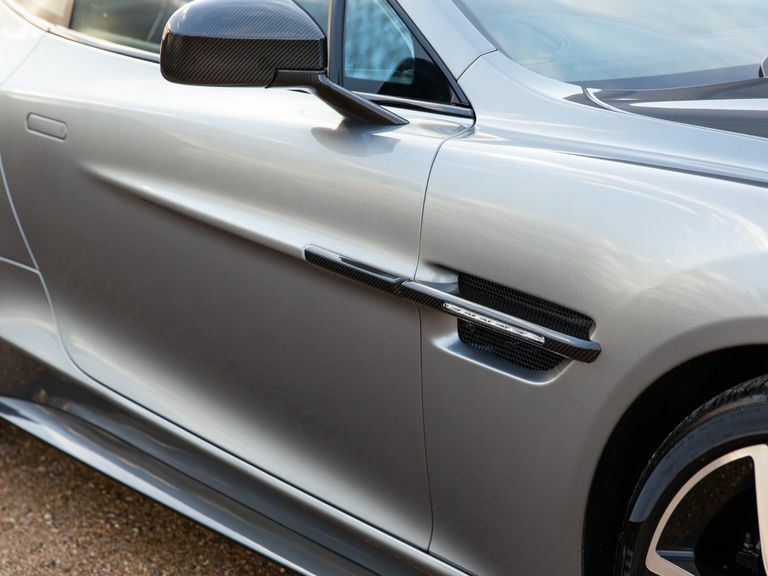 Aston Martin Vanquish 5.9 V12 Volante Touchtronic III Black #25