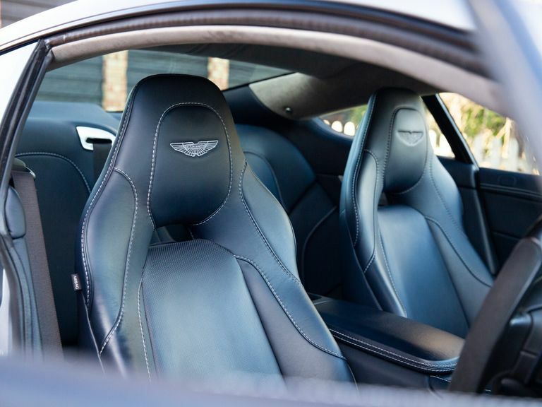 Aston Martin Vanquish 5.9 V12 Volante Touchtronic III Black #7