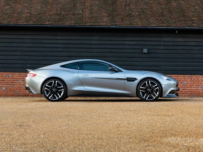 Aston Martin Vanquish - 8 Speed  #3