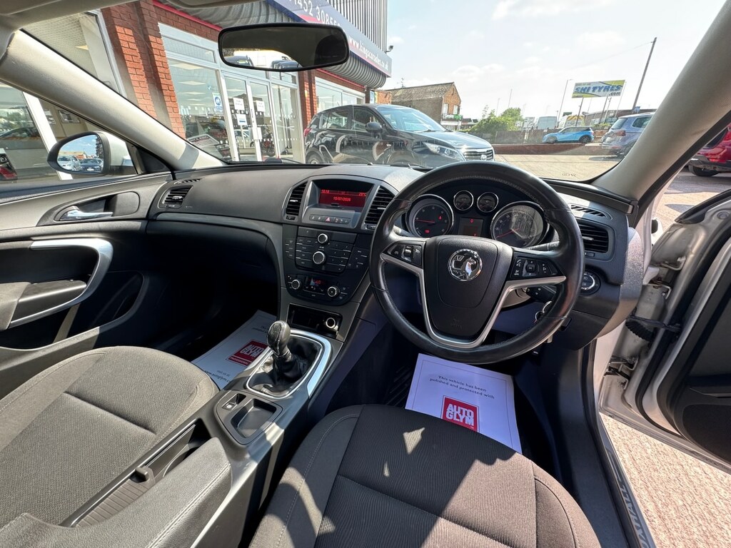 Vauxhall Insignia 2.0 Cdti Exclusiv Cambelt 12 Months Mot Silver #3