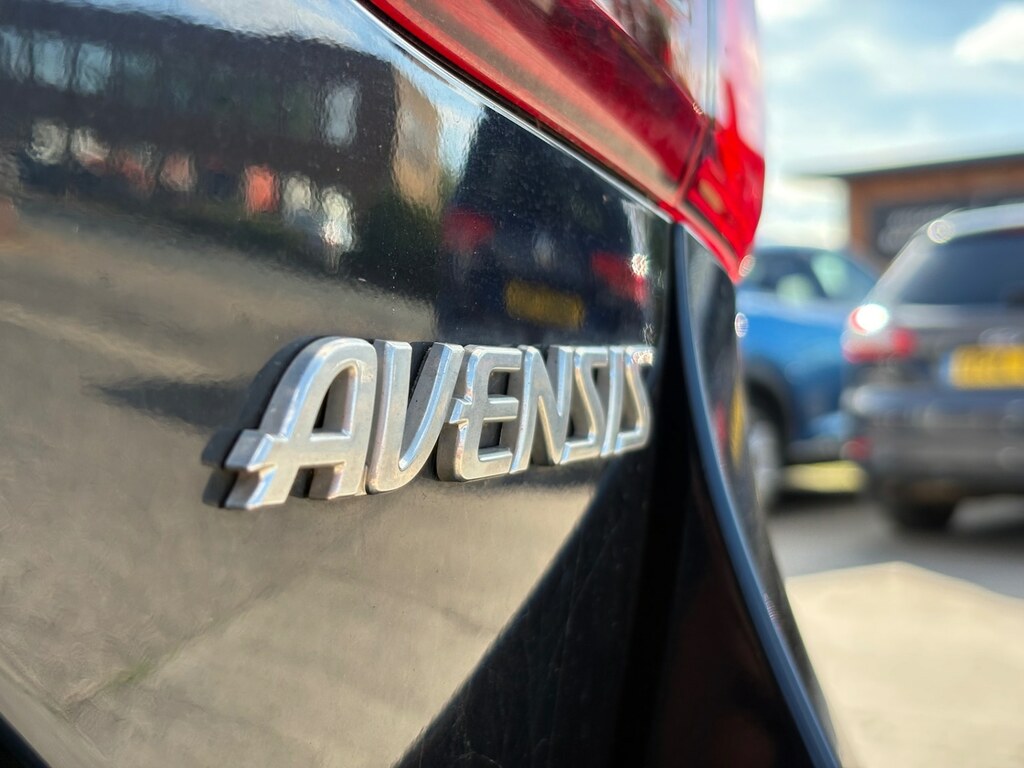 Toyota Avensis Avensis Excel D-4d Grey #29