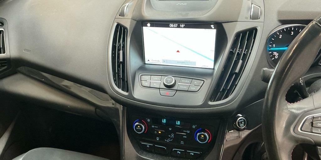 Ford Kuga 1.5 Tdci St-line Nav Ulez Ford Sync D Blue #3