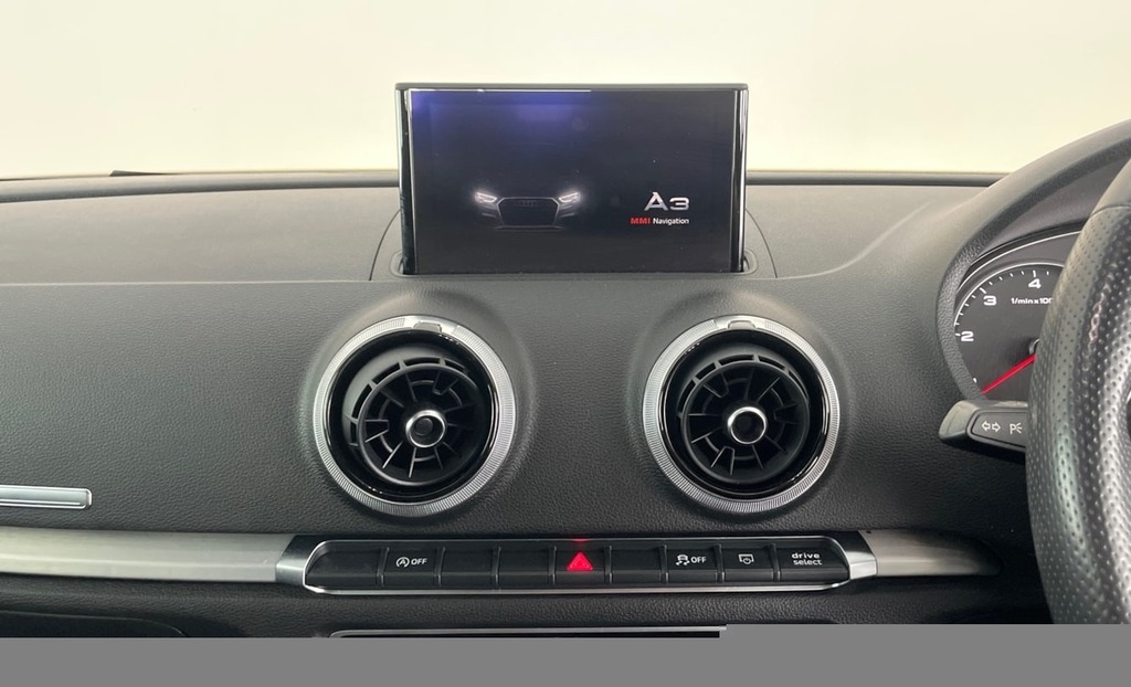 Audi A3 Sport 1.5 Tfsi Cylinder On Demand 150 Ps 6-Speed Red #8