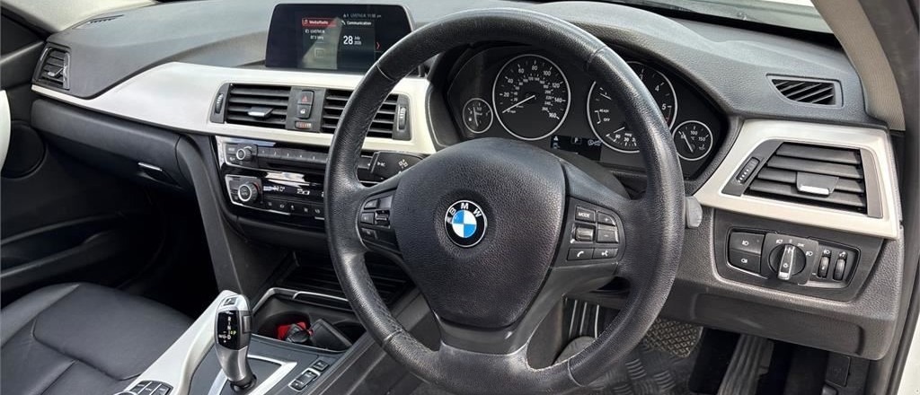 BMW 3 Series 320I Xdrive M Sport Step Blue #3