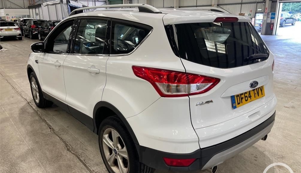 Ford Kuga 2.0 Tdci 150 Zetec Ulez 60 Mpg Dab Bl White #2
