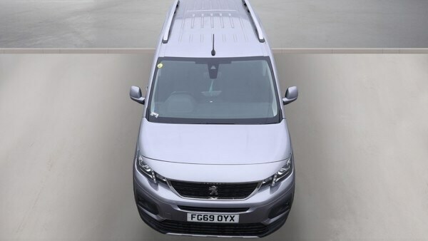 Peugeot Rifter Mpv #7
