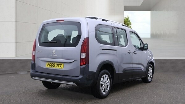 Peugeot Rifter 1.5 Bluehdi 100 Allure 7 Seats Grey #3