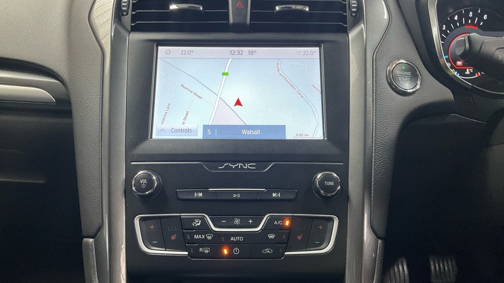 Ford Mondeo 2.0 Ecoblue Titanium Edition Nav Leather Black #3