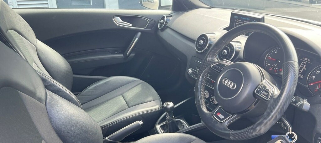 Audi A1 1.6 Tdi S Line Tech Pack Nav 20 Tax Ule White #3