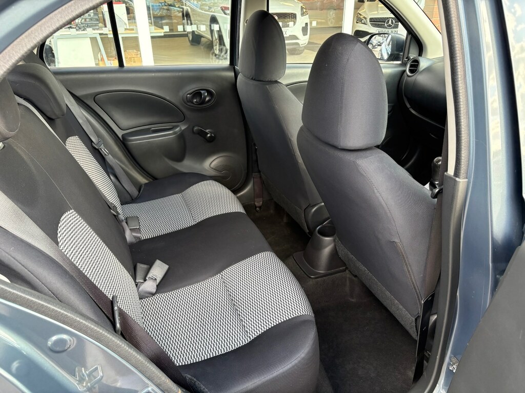 Nissan Micra 0.9 Ig-t N-connecta Blue #17