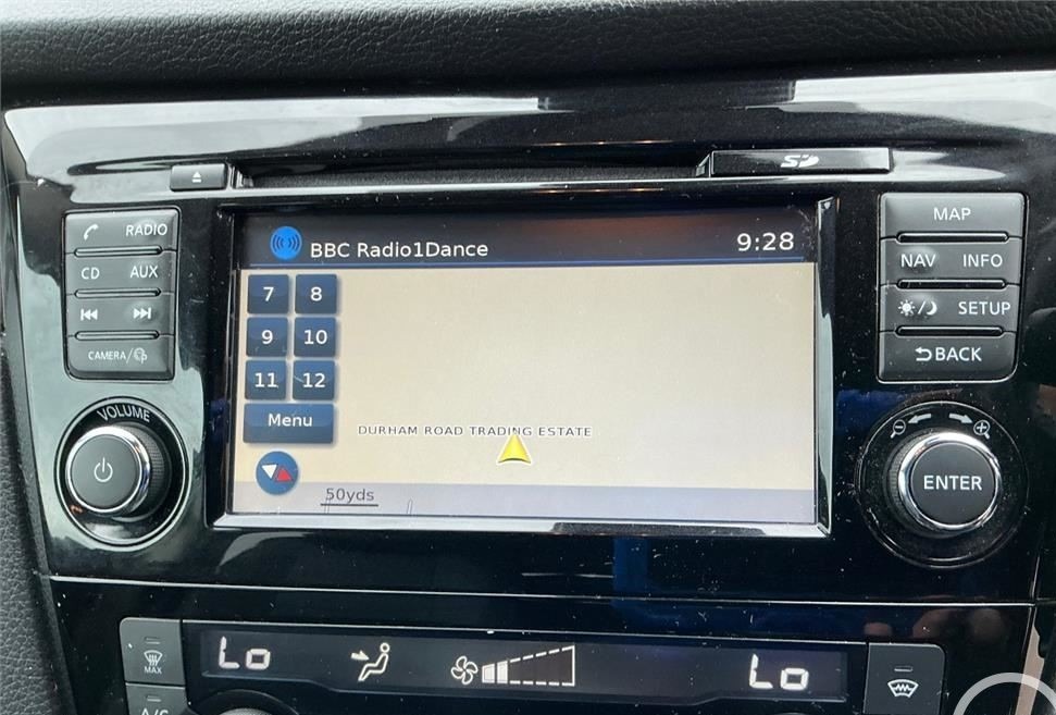 Nissan Qashqai 1.2 Dig-t N-connecta Hatchback Black #3