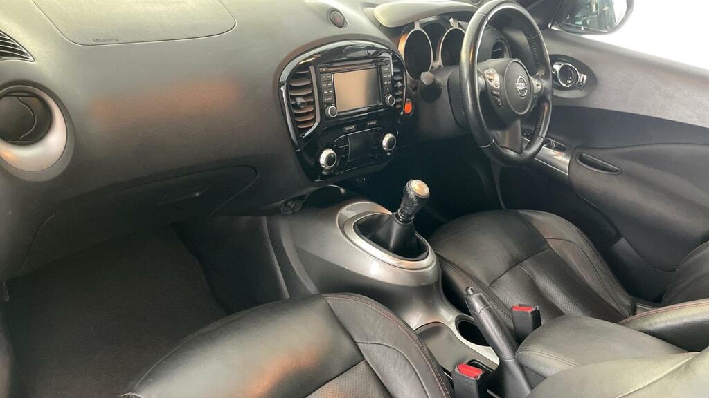 Nissan Juke Suv 1.6 Acenta Cvt Euro 5 201313 Black #12