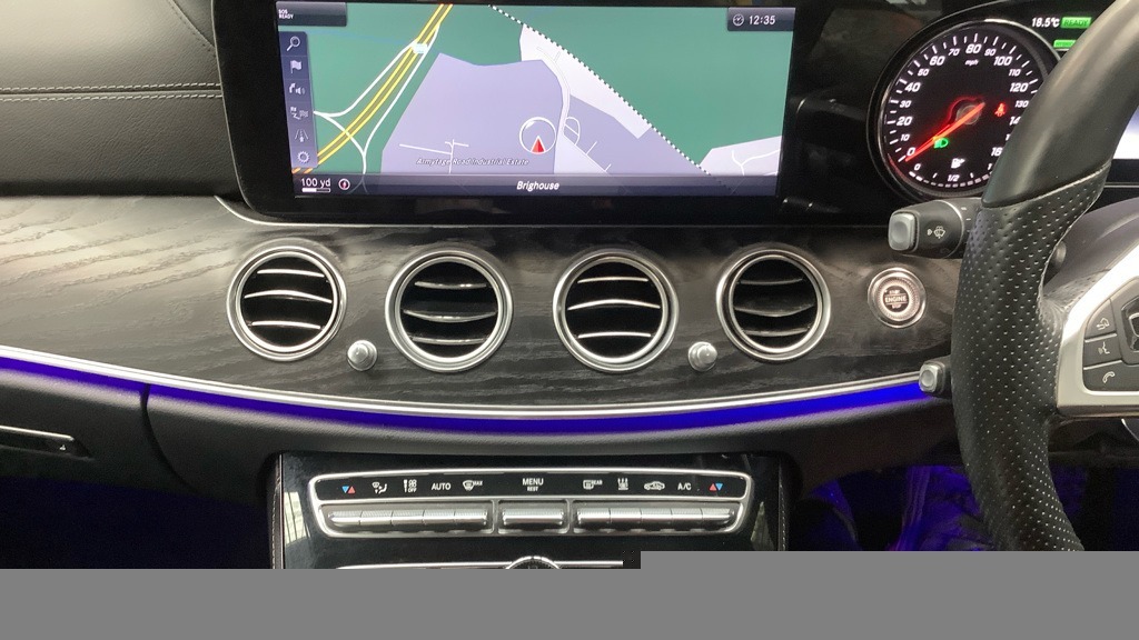 Mercedes-Benz E Class E350e Amg Line 9G-tronic Nav Multimedia Blue #4