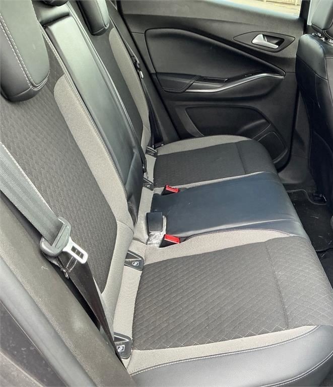 Vauxhall Grandland X 1.2 Turbo Griffin Edition White #10