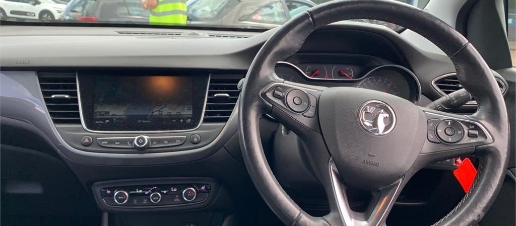 Vauxhall Crossland X 1.2T Bus Ed Nav Nav Leather Carplay U Grey #4
