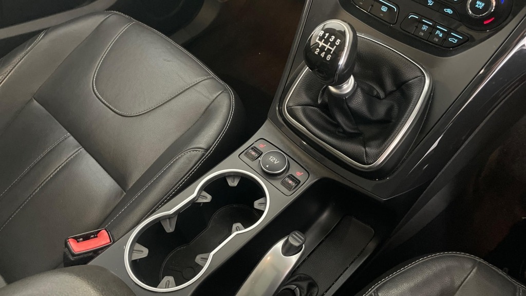 Ford Kuga 2.0 Tdci Zetec Suv Awd Euro 5 1 Black #13