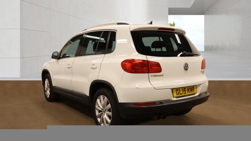 Volkswagen Tiguan 2.0 Tdi Bluemotion Tech Match Dsg White #3