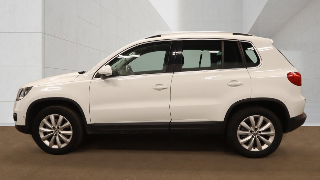 Volkswagen Tiguan 2.0 Tdi Bluemotion Tech Match Dsg White #6