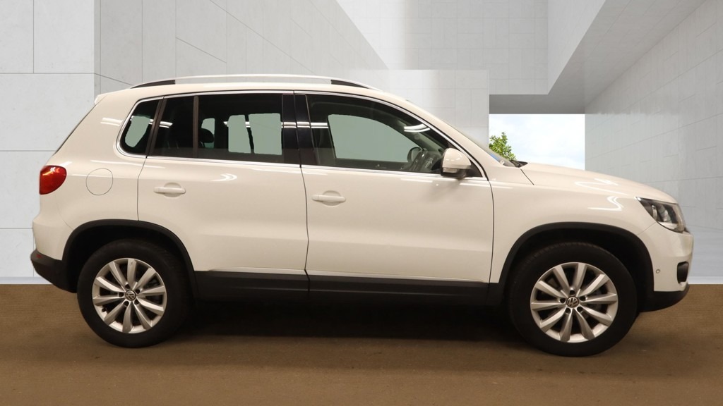 Volkswagen Tiguan 2.0 Tdi Bluemotion Tech Match Dsg White #5