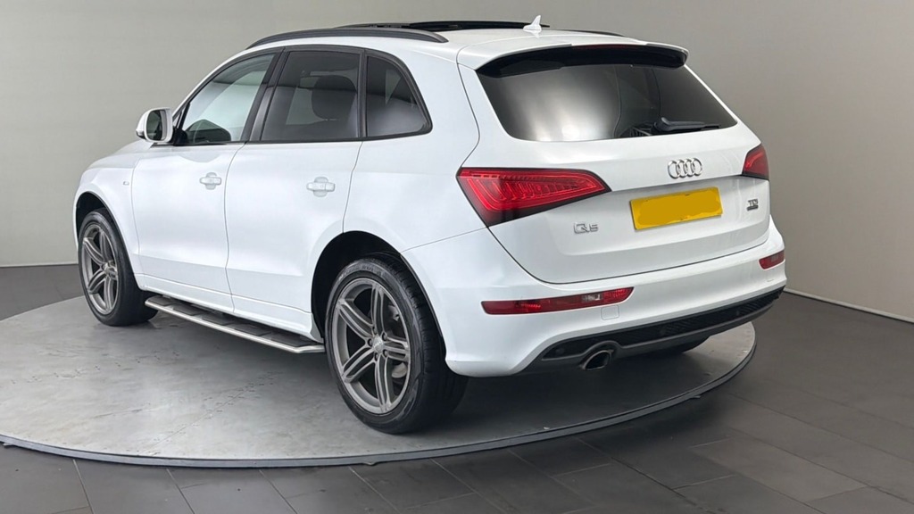 Audi Q5 2.0 Tdi 190 Quattro S Line Plus S Tronic Pano White #2