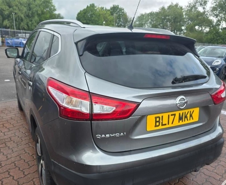 Nissan Qashqai 1.2 Dig-t N-connecta Nav Camera Ulez Grey #2