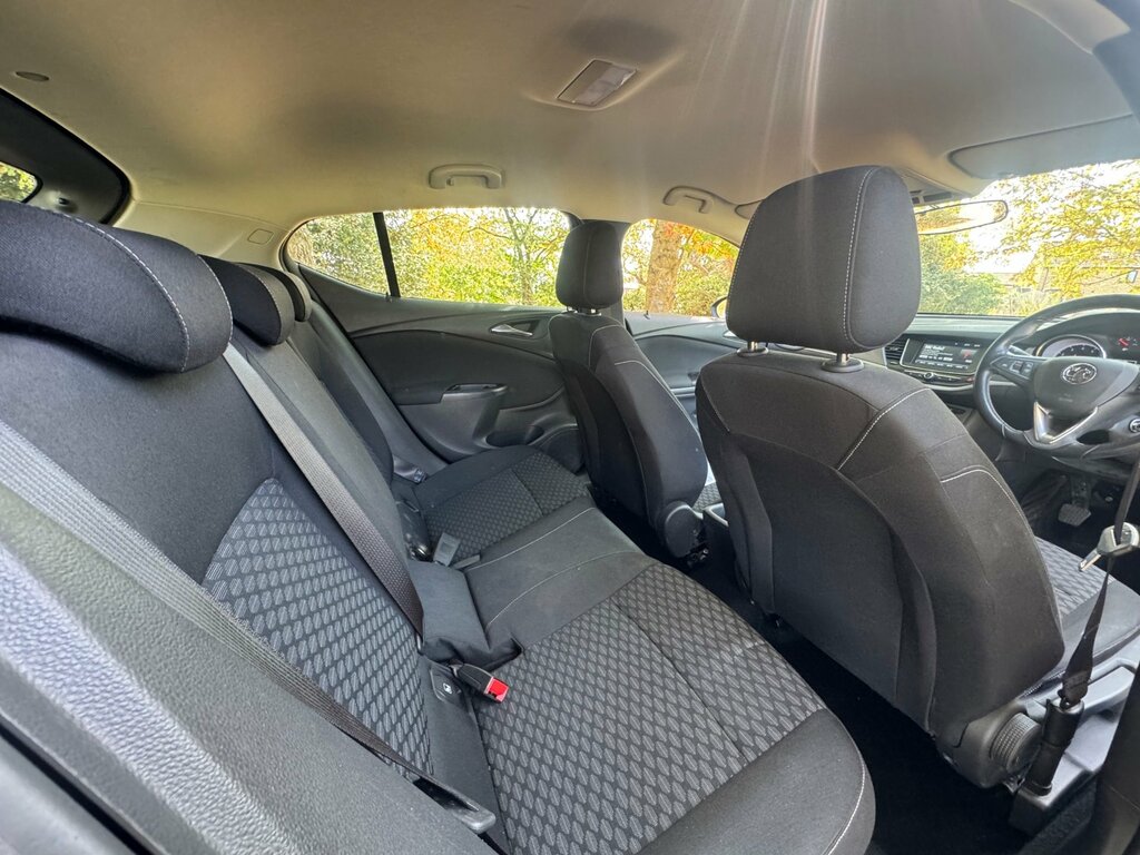Vauxhall Astra 1.6I Turbo 200 Ps Sri Nav Sports T  #20