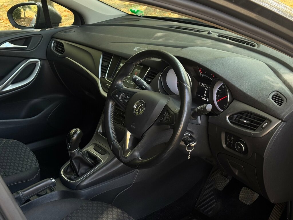 Vauxhall Astra 1.6I Turbo 200 Ps Sri Nav Sports T  #12